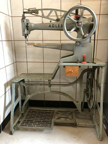 Leder nähmaschine adler 1 - leder-nähmaschine,