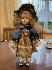 Alte Puppe, Sammelstück Verschiedene Materialen