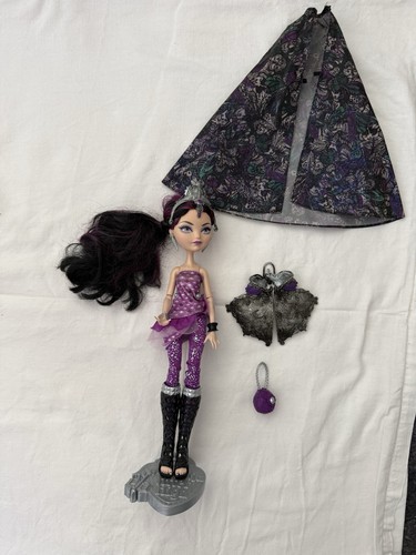 Ever after high raven queen - ever,