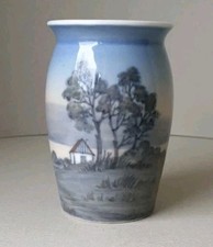 Dahl-Jensen Vase Copenhagen Denmark Landschaft-Haus-See Mod.Nr. 33 signiert
