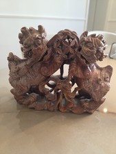 Asiatische Holzschnitzerei Foo