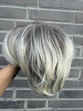 Perücke Blond Grau Kurz Bob