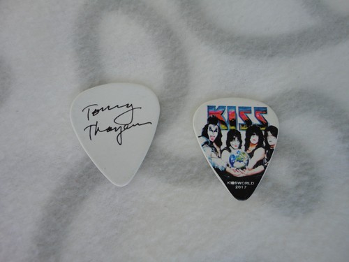 Kiss hottest band the - kiss,hottest,