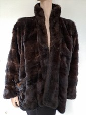 Nerzjacke / asymmetrischer Schnitt / Pelzhaus Enssle Stuttgart