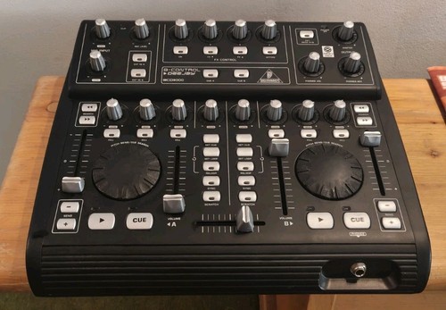 Behringer control deejay - behringer, b-control