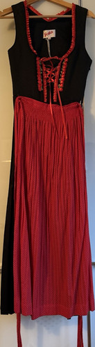 Festa dirndl lang - dirndl, schwarz-rot