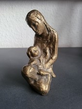 Massive Bronzeskulptur