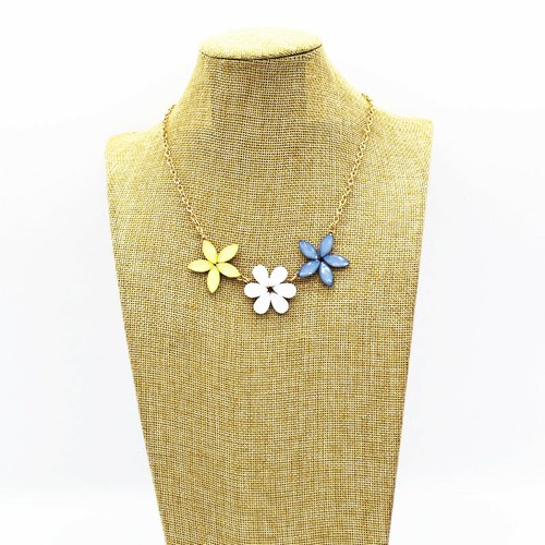 Goldfarbene acryl blumenkette - goldfarbene,