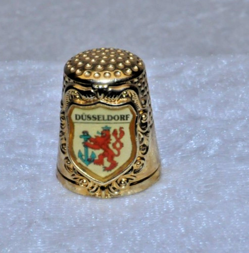 Fingerhut metall - ,