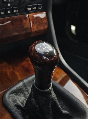 Bmw e34 e32 e30 e36 - bmw, wood