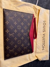 Louis Vuitton Pochette Pallas