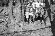 Foto-Negativ, WK2, Westfront, Sdt. auf eigener Bank, Belg.? Frankr.?; L82L 22