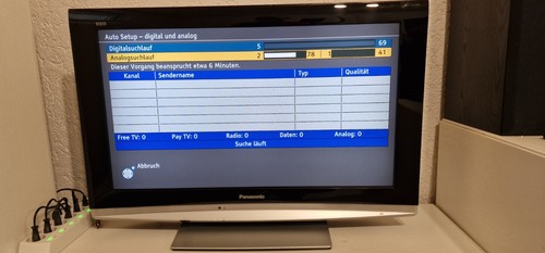 Panasonic viera lcd - viera, 32"