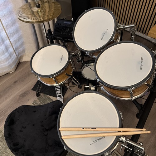 Drum set mit mesh heads - mit, mesh-heads