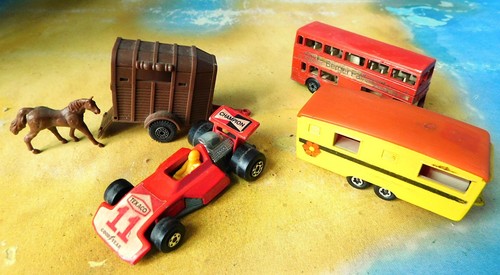 Matchbox wohnwagen bus - bus,