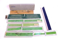 Dingraph Beschriftungsgerät + 9 Meissner Schriftschablonen u. Dreikantlineal DDR