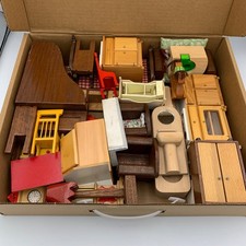 33 Teile Vintage Handarbeit Holz Puppenstube Möbel Konvolut