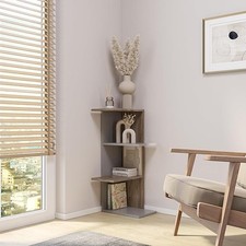 Modernes 3-stufiges Eck