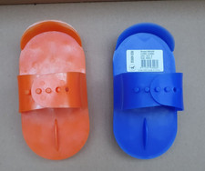 RED HORSE Nadelstriegel groß