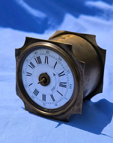 Kleiner alter reisewecker - kleiner,