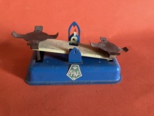 alte Puppenstuben Waage aus