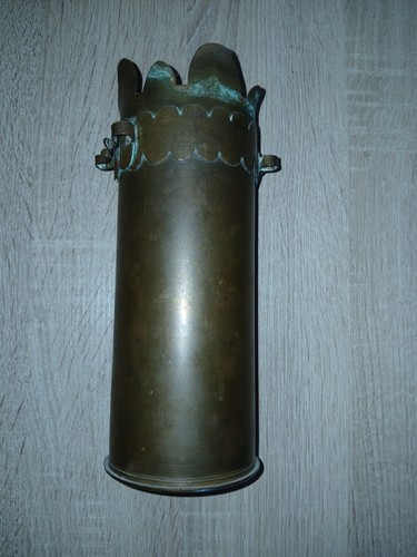 Dachbodenfund/Grabenkunst