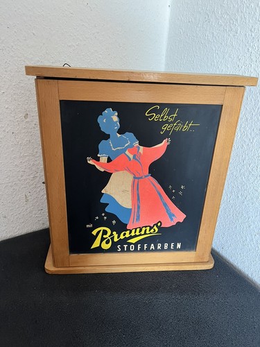 Brauns stoffarben schrank - ,