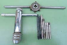 10 HSS Gewindebohrer Schneideisen M6 x1,0 Halter Gewinde Knarre Werkzeughalter M