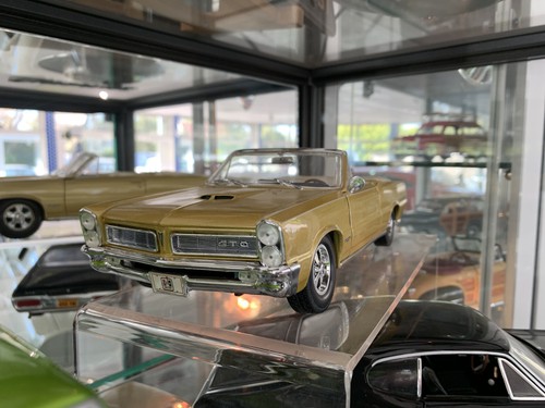 Modellauto pontiac gto - pontiac,