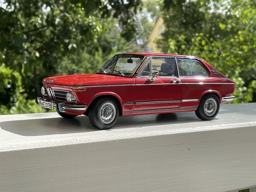 Autoart bmw 2000 - bmw, touring