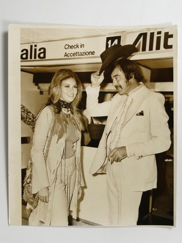 Raquel welch richard johnson - raquel,