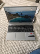 Laptop Medion E15309 Win 11