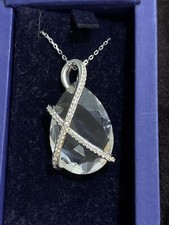 Swarovski Anhänger und Kette