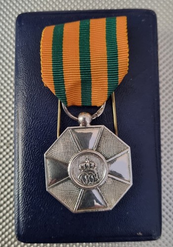 Luxemburg verdienstmedaille - luxemburg:,