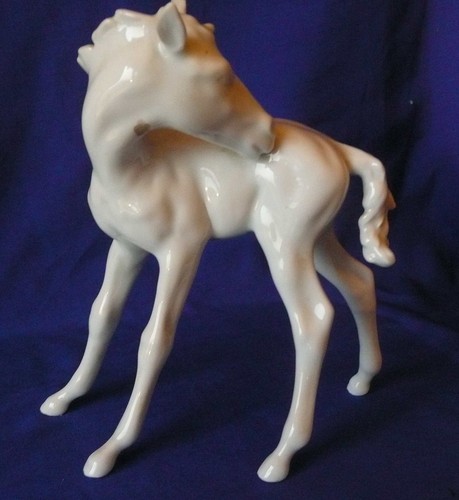 Kaiser porzellan figur fohlen - porzellan,