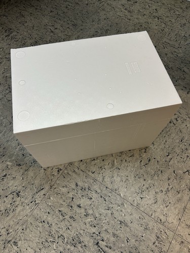 Weiße stabile styroporbox - weiße,