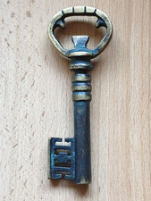 schöner alter Messing