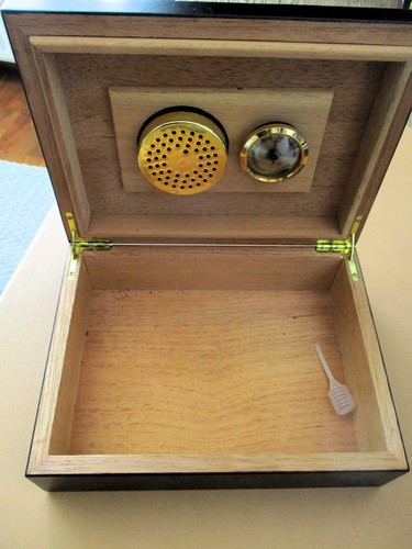 Humidor mit hygrometer und - mit,