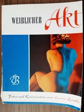 Weiblicher Akt - Fotos und Kommentare von Lucien Lorelle