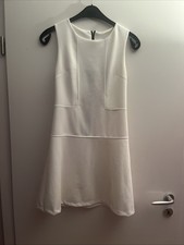 Klassisches Elegantes Kleid Gr. M Neu