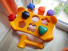 Kindersteckspiel TOLO Babyspiel Motorik Bauklötze bunte Formen Suchen Koordinat.