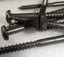 8 Halbrundkopfschrauben mit Schlitz 4,5 x 50 mm geschmiedet