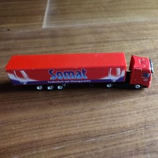 LKW mit Auflieger Sattelzug