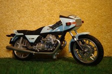 1:24 Moto Guzzi V 50 Monza