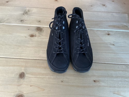 Schöner winter boot mit - schöner, fell