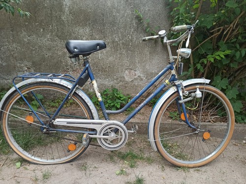 Fahrrad defekt bastler - fahrrad, an
