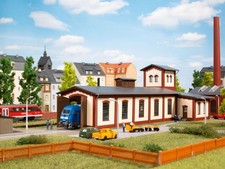 Auhagen 13 345 - Lokschuppen