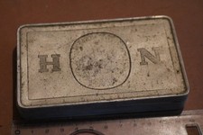 alte Zigarettendose - Haus