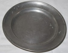 alter Zinn Teller / Sammelteller - M. B. P.