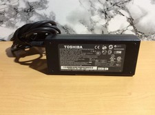 Original Toshiba Laptop-Netzteil Model: PA-1121-04
